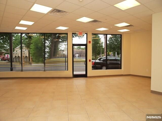 683 Main, Hackensack, NJ 07601