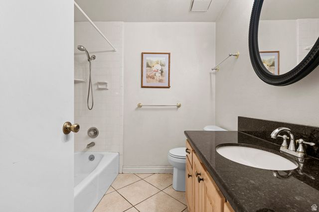 6471 S BLUEMONT DR, Taylorsville, UT 84123