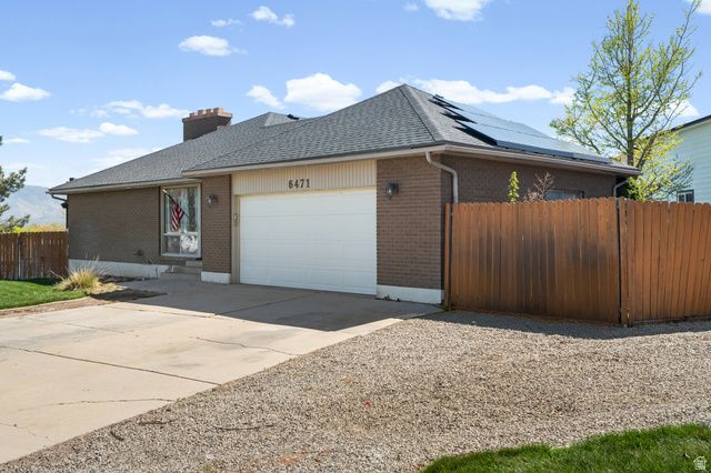 6471 S BLUEMONT DR, Taylorsville, UT 84123