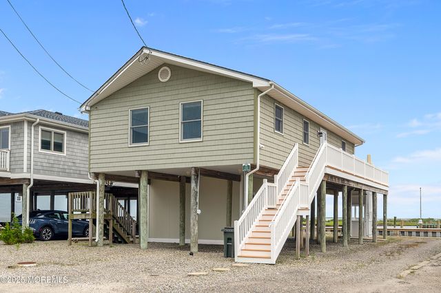 233 Heron Road, Tuckerton, NJ 08087