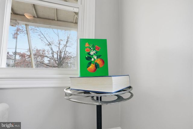 337 E 2ND ST, Moorestown, NJ 08057