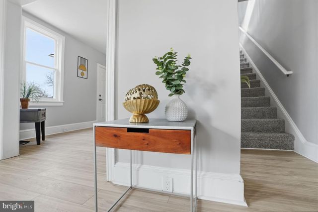 337 E 2ND ST, Moorestown, NJ 08057