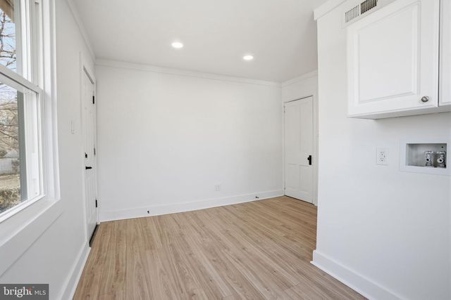 337 E 2ND ST, Moorestown, NJ 08057