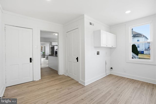 337 E 2ND ST, Moorestown, NJ 08057