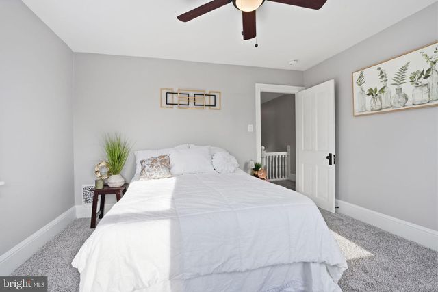 337 E 2ND ST, Moorestown, NJ 08057