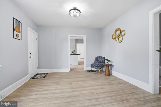 337 E 2ND ST, Moorestown, NJ 08057