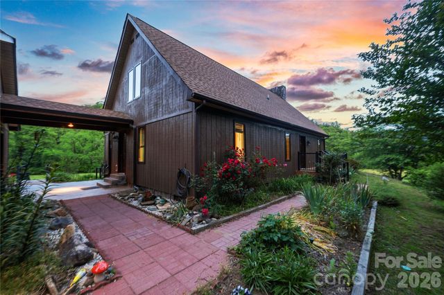 6029 Mulberry Church Road, Lenoir, NC 28645