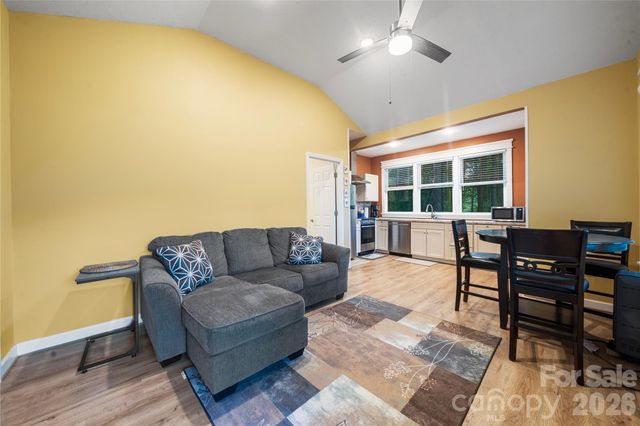 6029 Mulberry Church Road, Lenoir, NC 28645