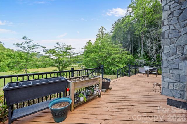 6029 Mulberry Church Road, Lenoir, NC 28645