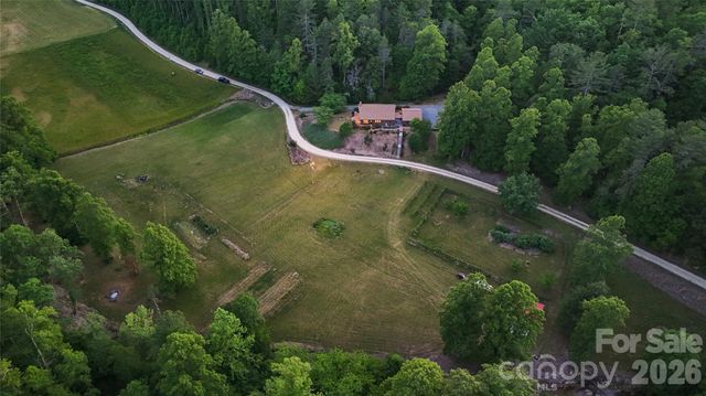 6029 Mulberry Church Road, Lenoir, NC 28645