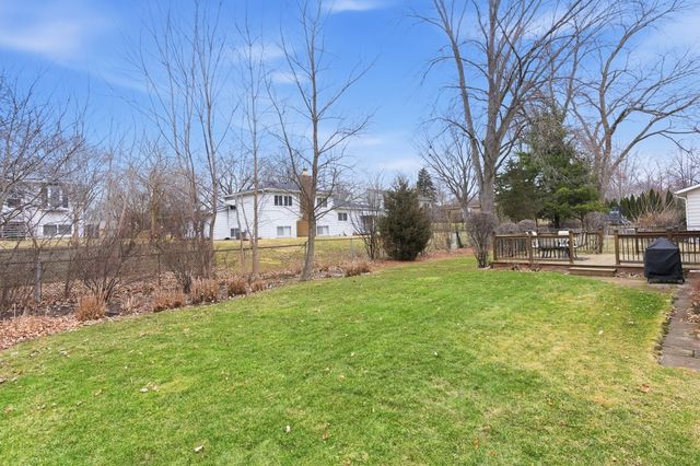 1265 Windsor Drive, Wheaton, IL 60189