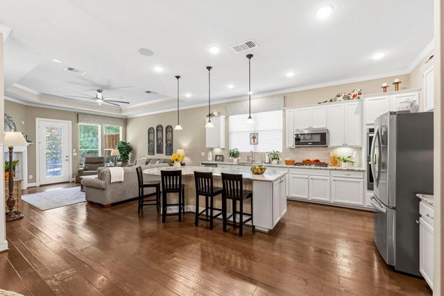 217 Percheron Drive, The Woodlands, TX 77382