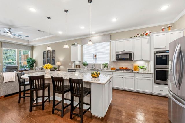 217 Percheron Drive, The Woodlands, TX 77382