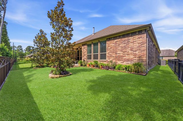 217 Percheron Drive, The Woodlands, TX 77382