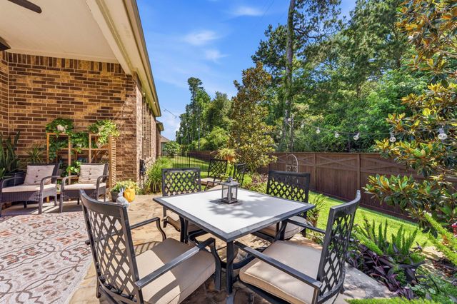217 Percheron Drive, The Woodlands, TX 77382