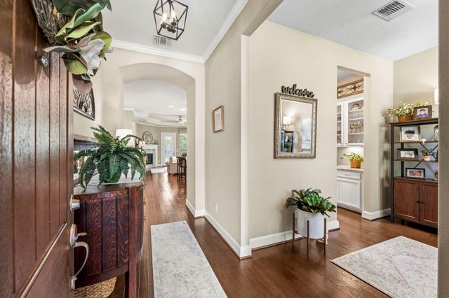 217 Percheron Drive, The Woodlands, TX 77382