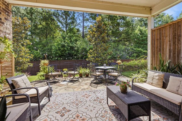 217 Percheron Drive, The Woodlands, TX 77382