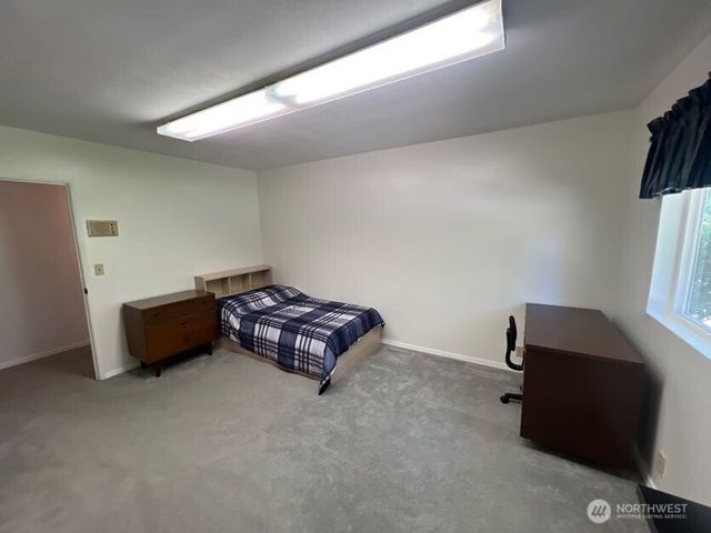 4430 Pine Avenue NE, Bremerton, WA 98310