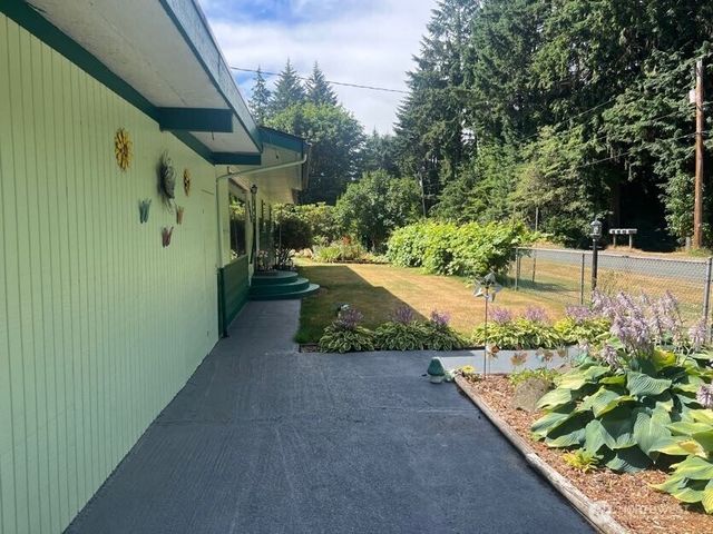 4430 Pine Avenue NE, Bremerton, WA 98310