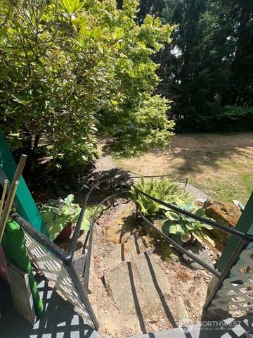 4430 Pine Avenue NE, Bremerton, WA 98310