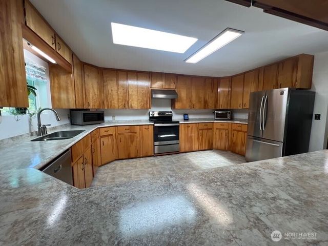 4430 Pine Avenue NE, Bremerton, WA 98310