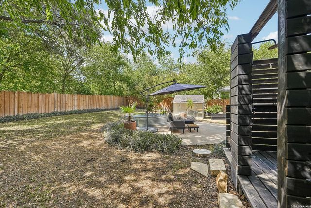 718 Olney Dr, San Antonio, TX 78209
