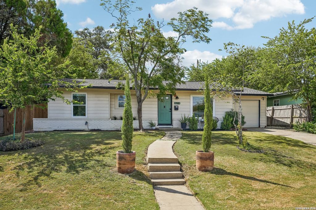 718 Olney Dr, San Antonio, TX 78209