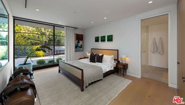 530 Leslie Lane, Beverly Hills, CA 90210