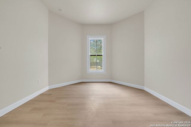 530 E Carson St, San Antonio, TX 78208