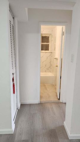 37th Ave 144-24 5B, Flushing, NY 11354