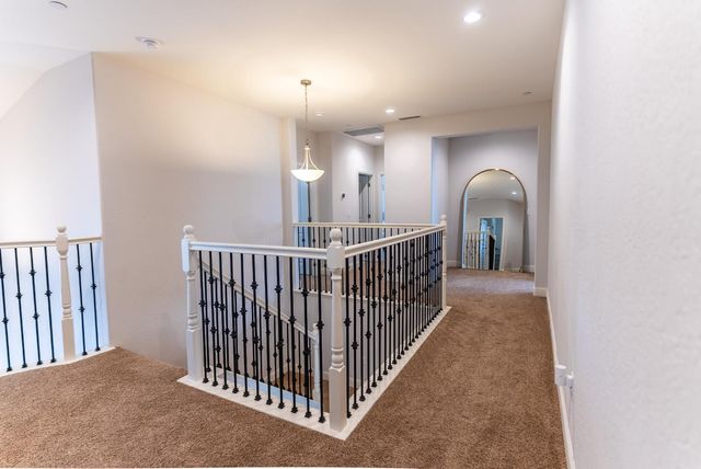 4176 Twain Avenue, Clovis, CA 93619