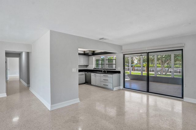 316 NW 20TH Street, Wilton Manors, FL 33311