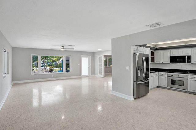 316 NW 20TH Street, Wilton Manors, FL 33311