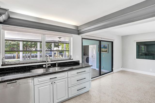 316 NW 20TH Street, Wilton Manors, FL 33311