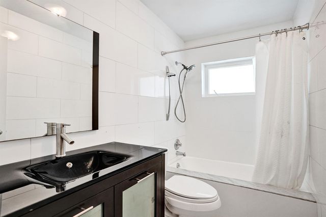 316 NW 20TH Street, Wilton Manors, FL 33311