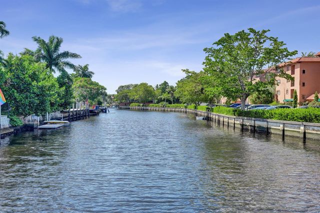 316 NW 20TH Street, Wilton Manors, FL 33311