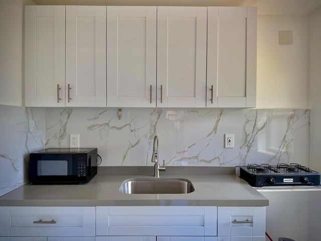 707 NE 15th Street A, Fort Lauderdale, FL 33304