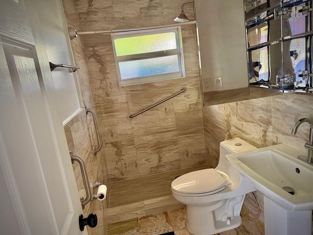 707 NE 15th Street A, Fort Lauderdale, FL 33304