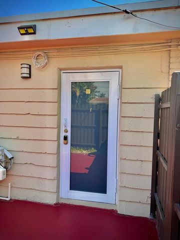 707 NE 15th Street A, Fort Lauderdale, FL 33304