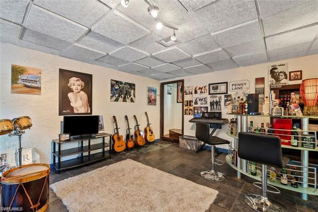 3550 Hazel RD, Naples, FL 34104