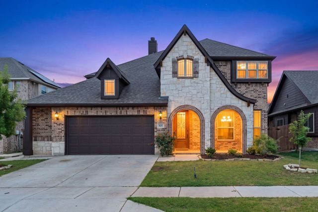 505 Winterwood Court, Fort Worth, TX 76131