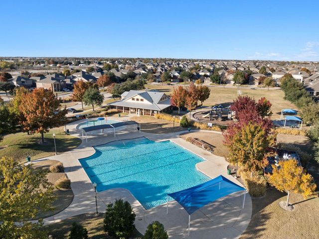 505 Winterwood Court, Fort Worth, TX 76131