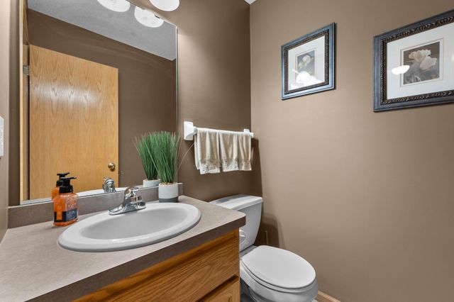 10403 Noble Avenue N, Brooklyn Park, MN 55443