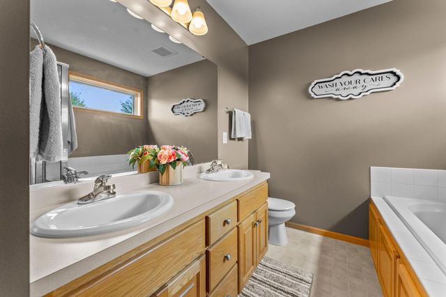 10403 Noble Avenue N, Brooklyn Park, MN 55443