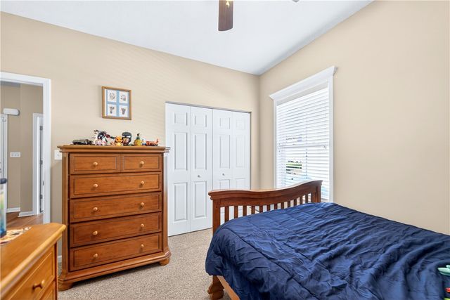 263 Stump Dr, Rostraver, PA 15012