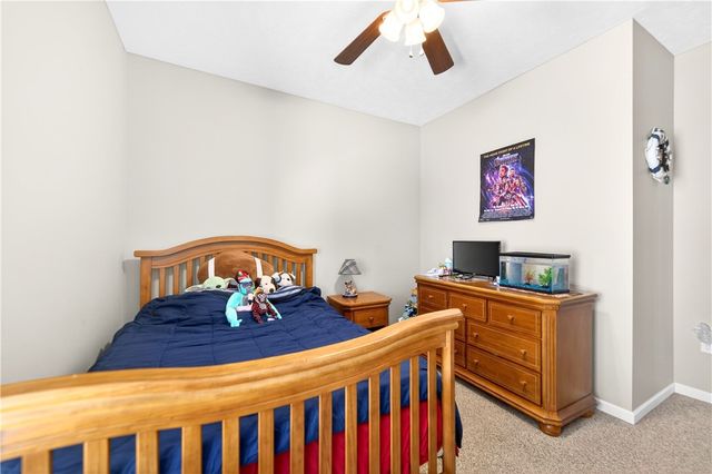 263 Stump Dr, Rostraver, PA 15012