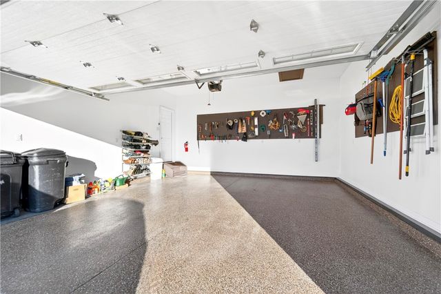 263 Stump Dr, Rostraver, PA 15012