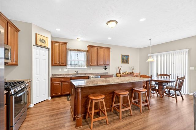 263 Stump Dr, Rostraver, PA 15012