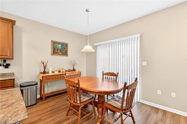 263 Stump Dr, Rostraver, PA 15012