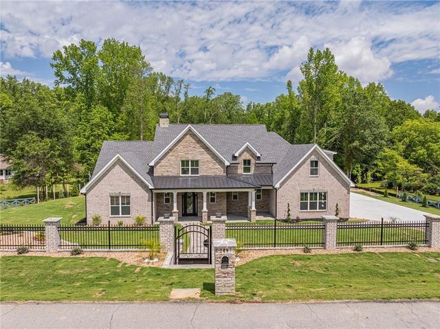 140 Maranatha Trail, Lawrenceville, GA 30045